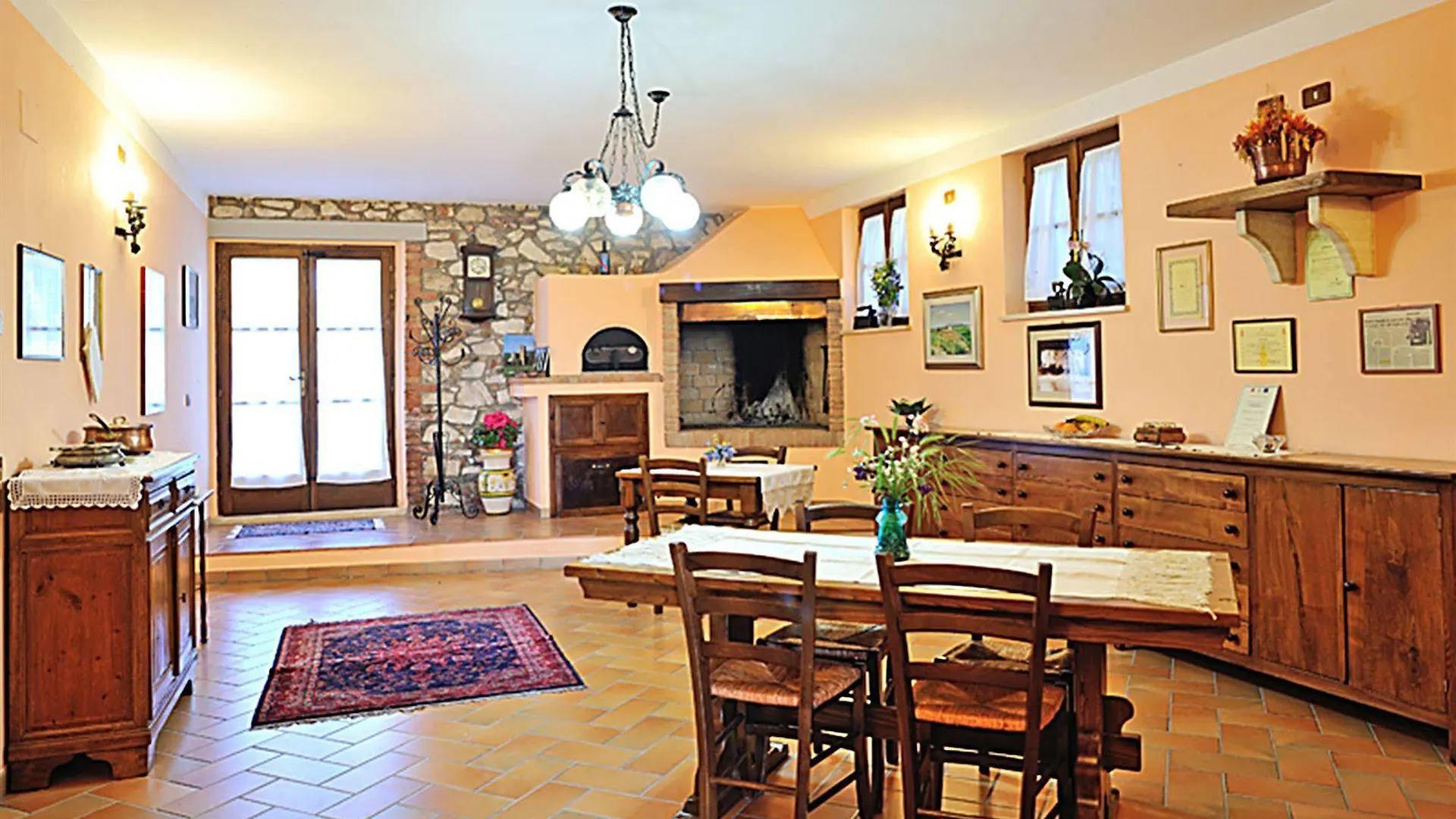 Agriturismo La Buca Di Bellugi San Quirico dʼOrcia 0*,