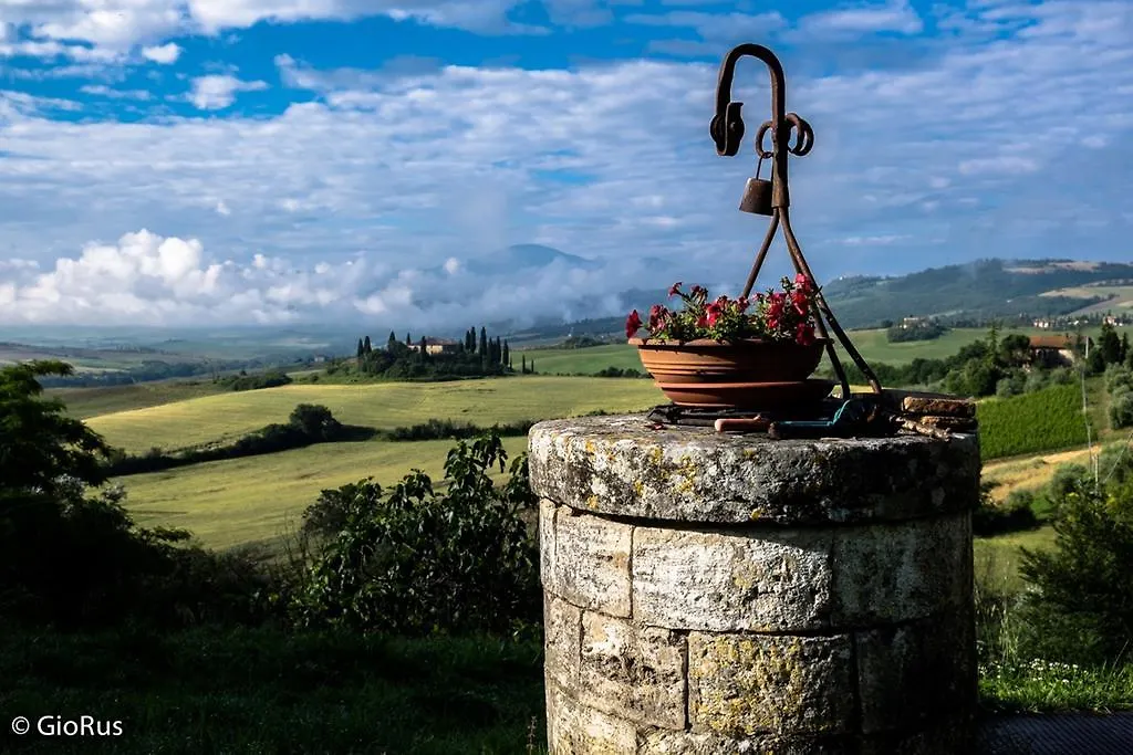 Farm stay Agriturismo La Buca Di Bellugi San Quirico d'Orcia